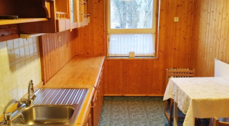 KÉNYELMES 1 EMELETI LAKÁS A BELVÁROSBAN ELADÓ!