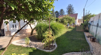 GALÉRIÁS GARZONLAKÁS A BELVÁROSBAN ELADÓ!