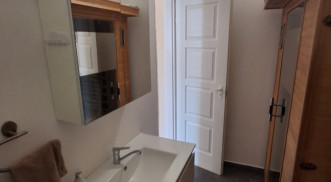 FELÚJÍTOTT, BELVÁROSI LAKÁS ELADÓ!