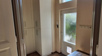 FELÚJÍTOTT, BELVÁROSI LAKÁS ELADÓ!