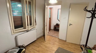 GONDOZOTT CSALÁDI HÁZ A DONNERI VÁROSRÉSZBEN ELADÓ!