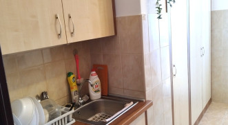 KAPOSVÁRON A HONVÉD UTCÁBAN 3 SZOBÁS LAKÁS ELADÓ!