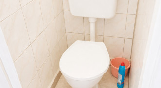 KAPOSVÁRON JÓ ÁLLAPOTÚ CSALÁDI HÁZ ELADÓ!