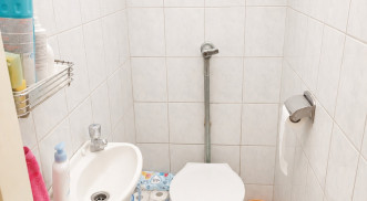 KAPOSVÁRON JÓ ÁLLAPOTÚ CSALÁDI HÁZ ELADÓ!