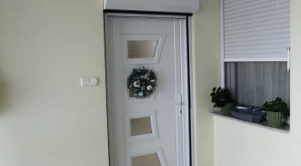 ELEGÁNS, MODERN, FIATALOS LAKÁS A BELVÁROSBAN ELADÓ!